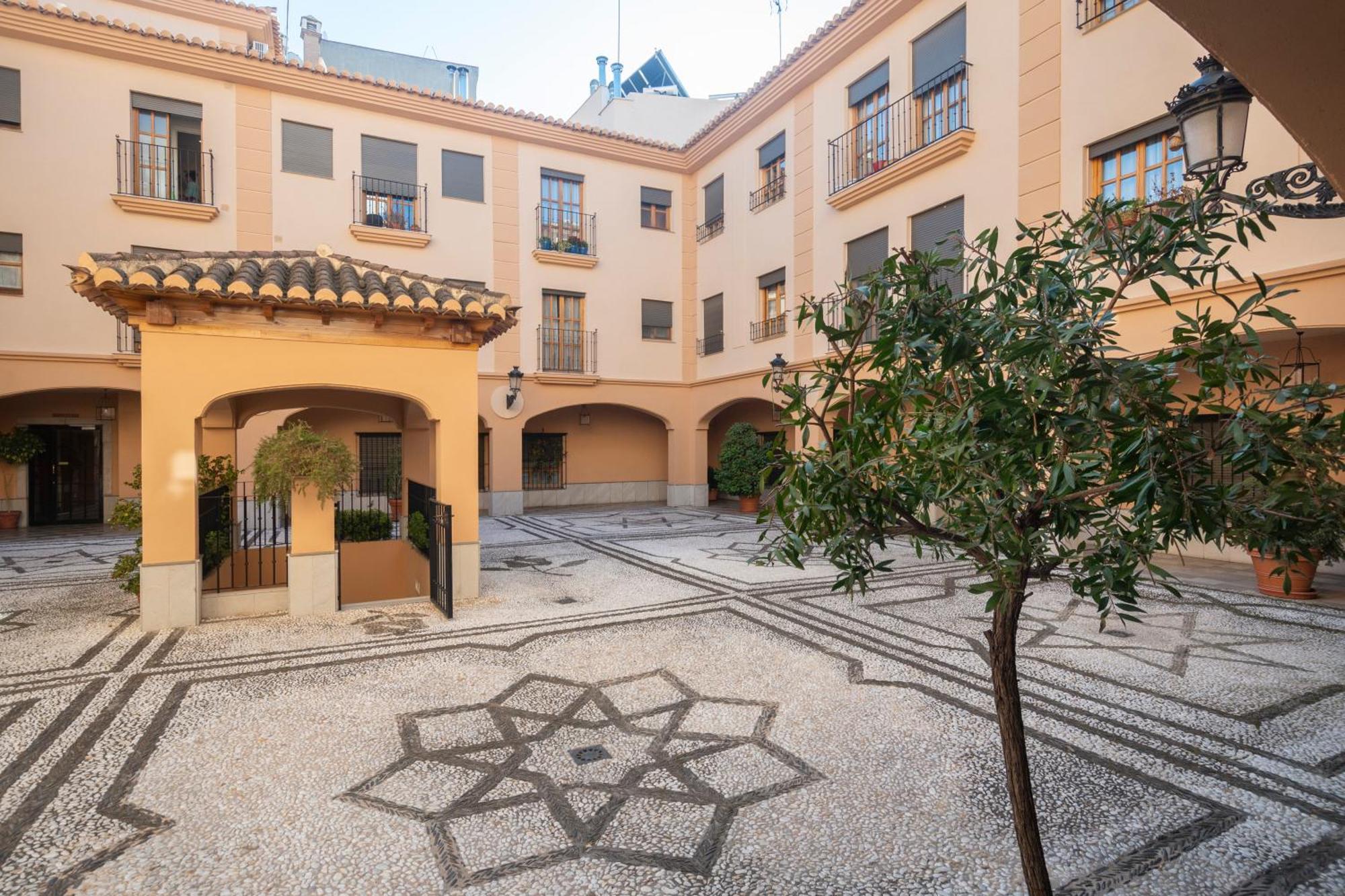 Apartamento Adultos Centro N V 1 Free Parking Granada Eksteriør bilde