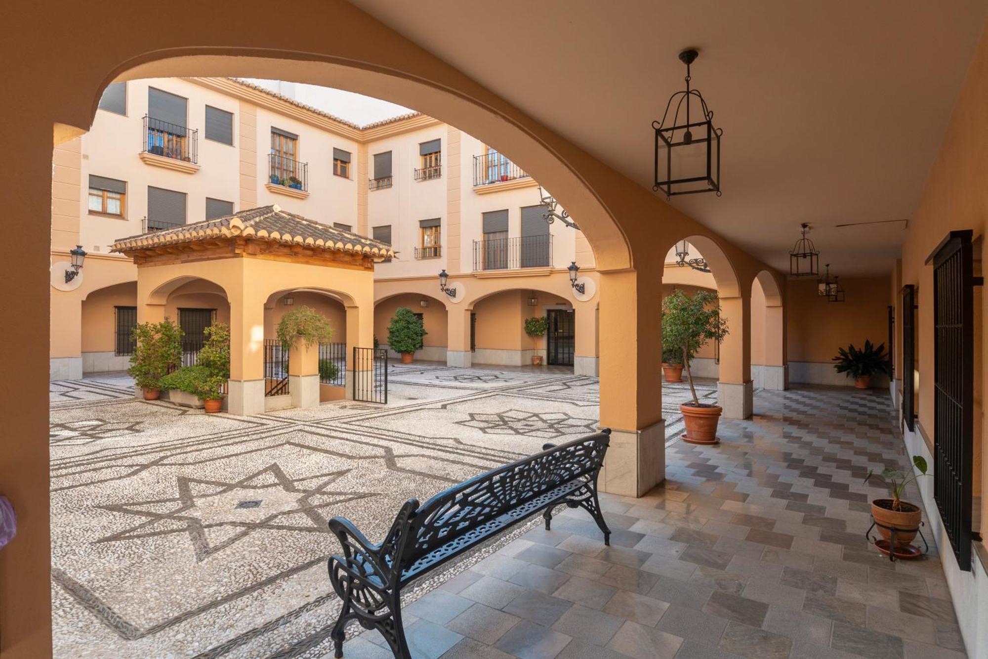 Apartamento Adultos Centro N V 1 Free Parking Granada Eksteriør bilde